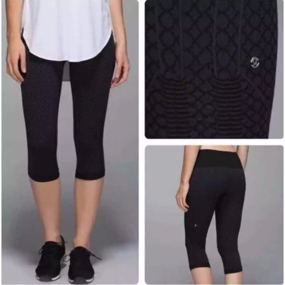 Lululemon In the Flow Soul 4 Geo Cinched Ruched Gray Black Cropped Leggings